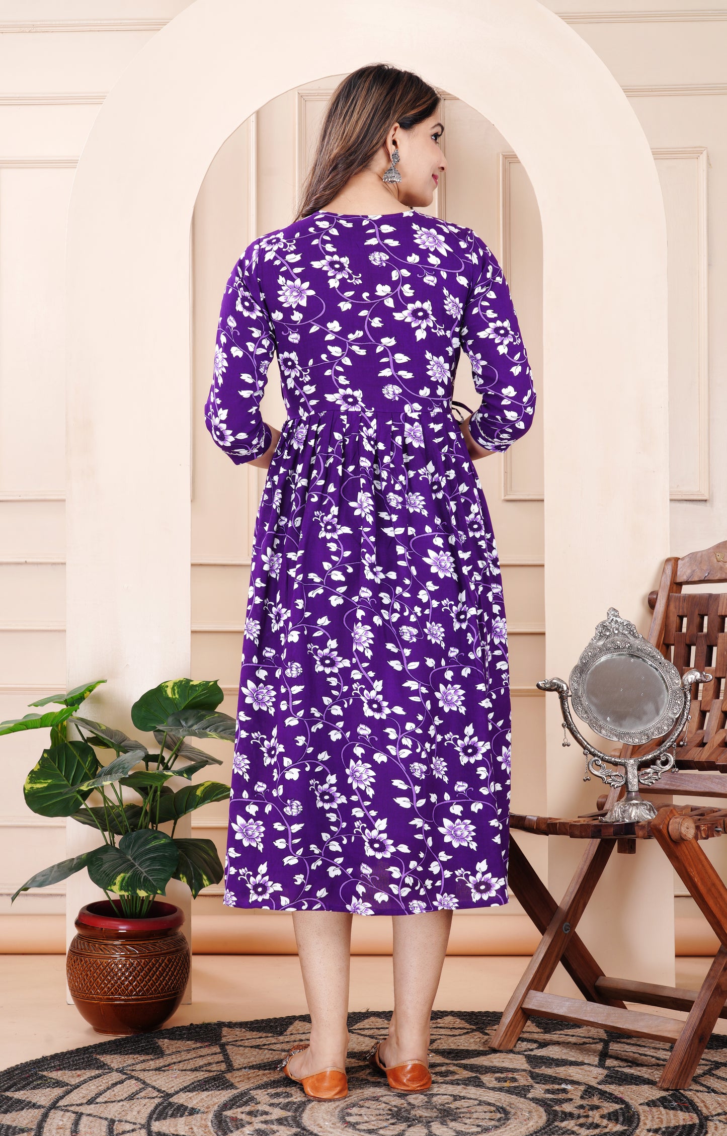 Indigo Floral Print Cotton Maternity Feeding Kurti