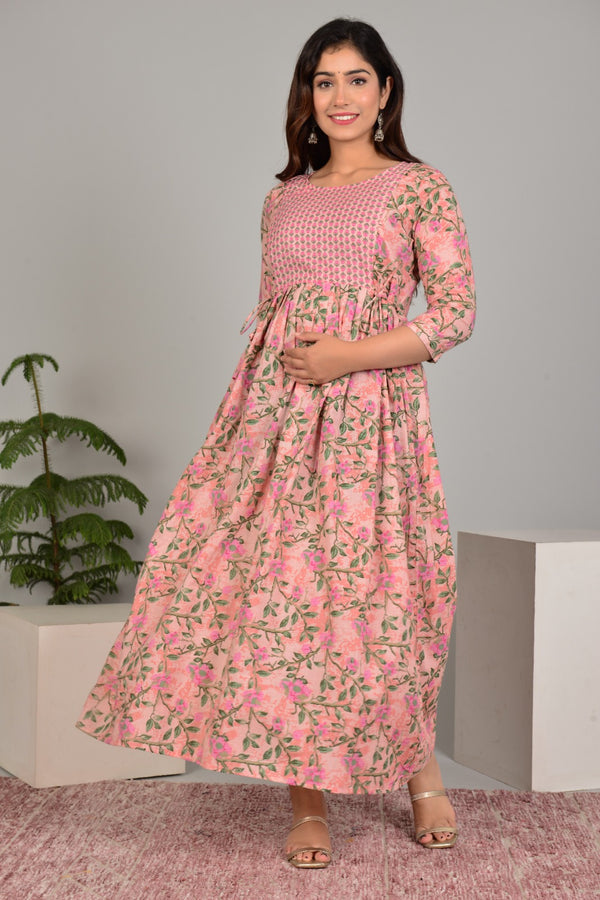 Tropical Serenity: Ashvy Leaf Print Cotton Maternity Feeding Kurti (Peach Green)