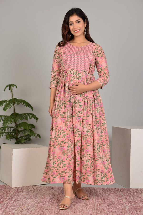 Tropical Serenity: Ashvy Leaf Print Cotton Maternity Feeding Kurti (Peach Green)